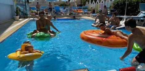 hoteladelphi en september-family-offers-hotel-with-pool-and-children-free-of-charge-riccione 043